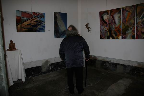Photo12.jpg