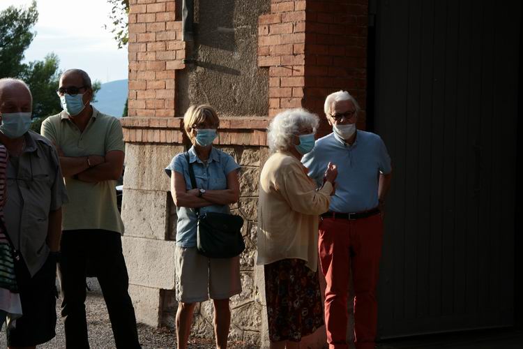 2009UE_V_17.jpg
