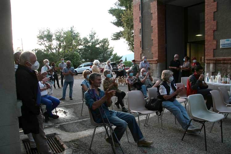 2009UE_V_52.jpg